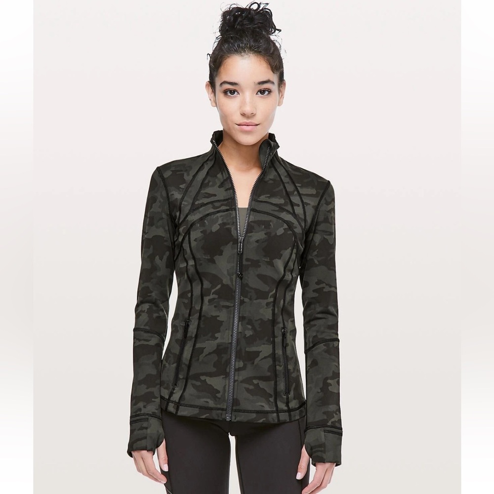 Lululemon Define Jacket Incognito Gator Green in Size 4